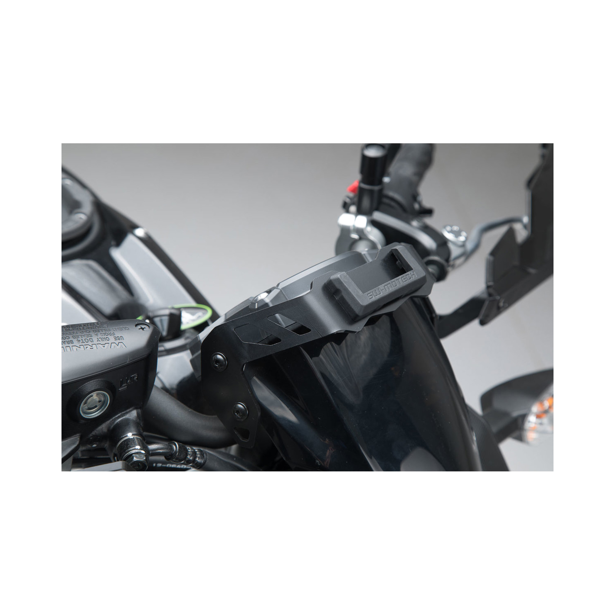 SW-Motech GPS Montageset cockpit Kawasaki Z650 (16-) - Afbeelding 2